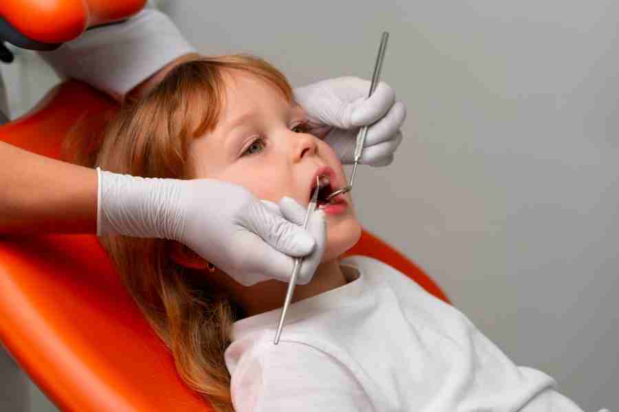 Çocuk Diş Hekimi Seçerken Nelere Dikkat Etmeliyiz?